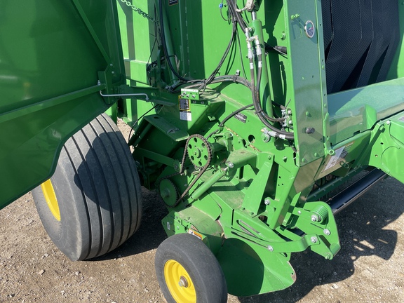 2023 John Deere 560M Baler/Round