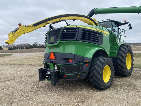 2024 John Deere 9500 Forage Harvester