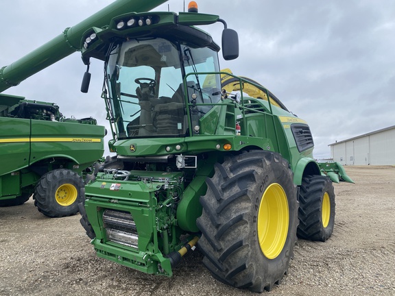 2024 John Deere 9500 Forage Harvester