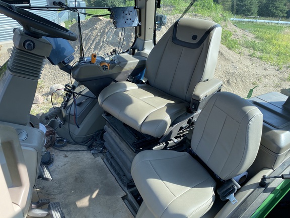 2024 John Deere 8RT 370 Tractor Rubber Track