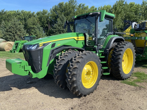 2024 John Deere 8R 370 Tractor