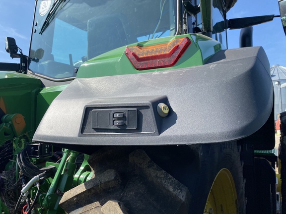 2024 John Deere 8R 370 Tractor