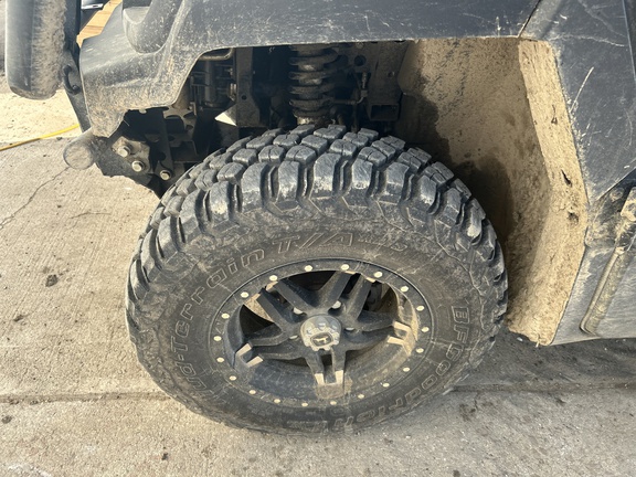 2022 John Deere XUV 835M ATV