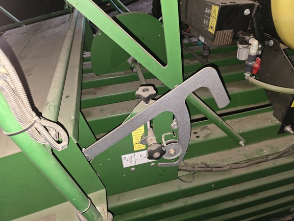 2015 John Deere L340 Baler/Big Square