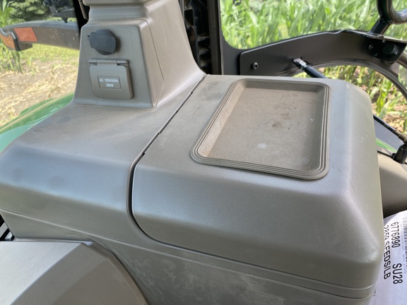 2024 John Deere 8R 310 Tractor