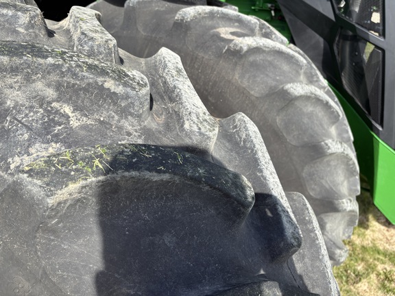 2024 John Deere 8R 310 Tractor