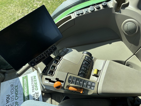 2024 John Deere 8R 310 Tractor