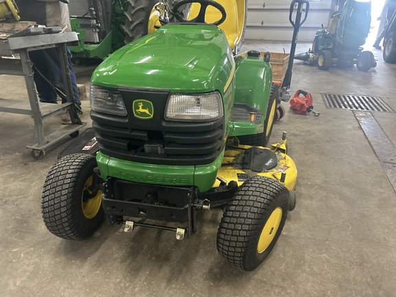 2002 John Deere X485 Garden Tractor