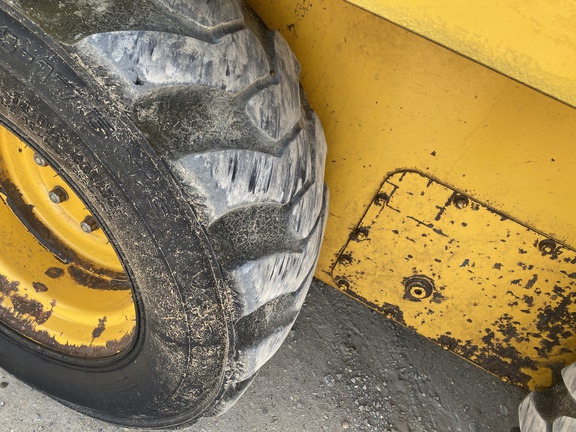 2020 John Deere 330G Skid Steer Loader