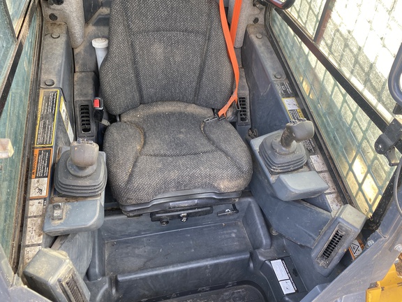 2020 John Deere 330G Skid Steer Loader