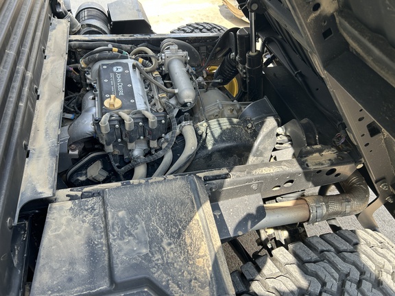 2023 John Deere XUV 835M ATV