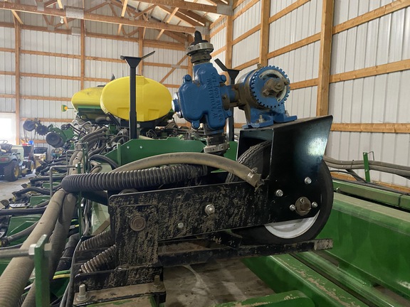 2016 John Deere DB90 Planter