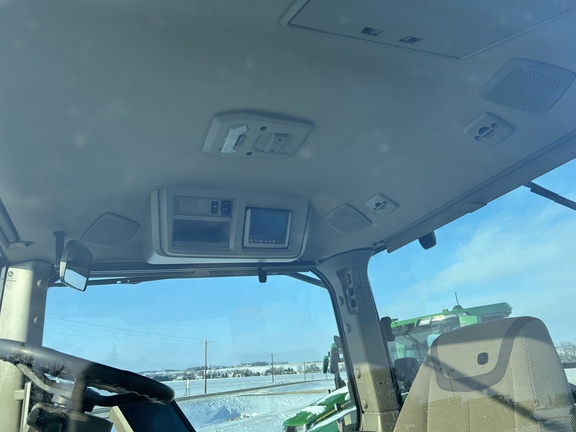 2020 John Deere 8R 250 Tractor