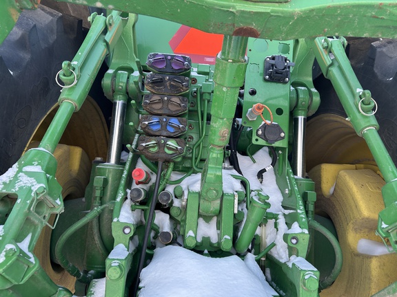 2020 John Deere 8R 250 Tractor