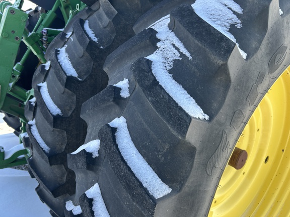 2020 John Deere 8R 250 Tractor