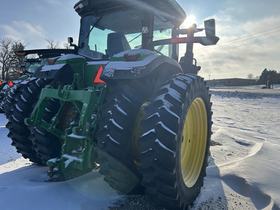 2020 John Deere 8R 250 Tractor