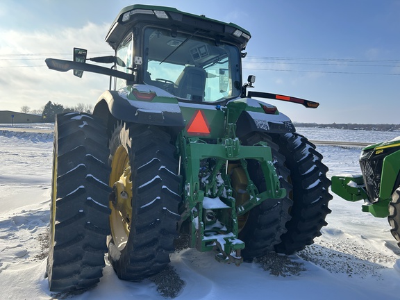 2020 John Deere 8R 250 Tractor