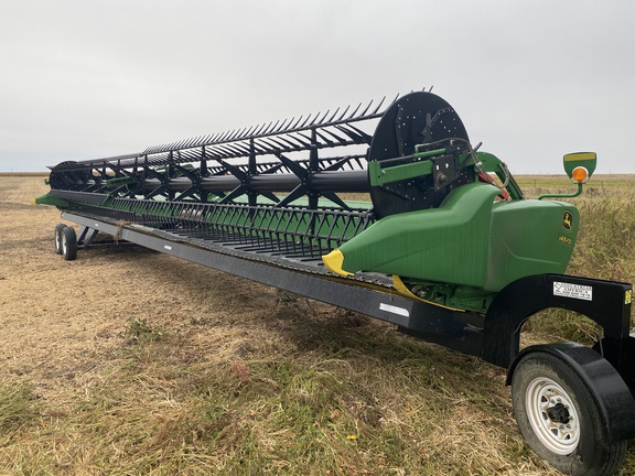 2018 John Deere 645FD Header Combine