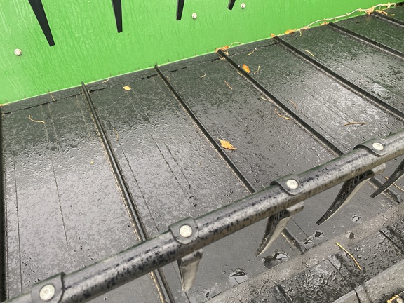 2018 John Deere 645FD Header Combine