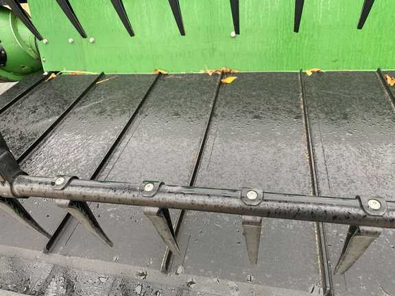 2018 John Deere 645FD Header Combine