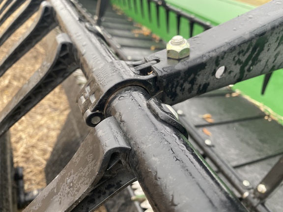 2018 John Deere 645FD Header Combine