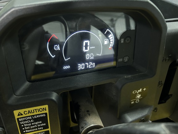 2019 John Deere XUV 835M ATV