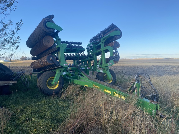 2022 John Deere 2680H Disk