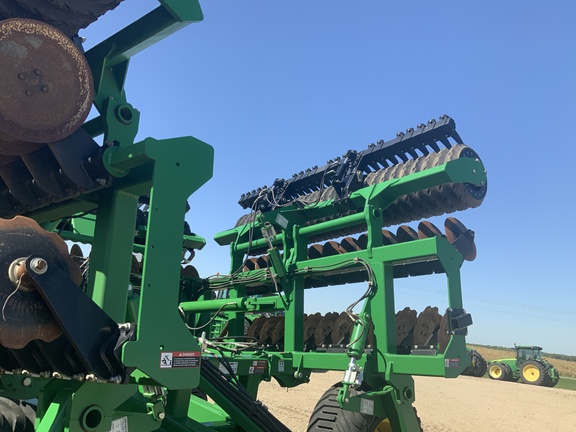 2022 John Deere 2680H Disk