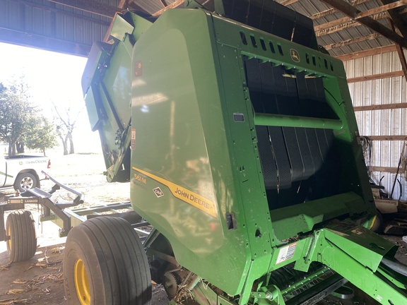2025 John Deere 561M Baler/Round