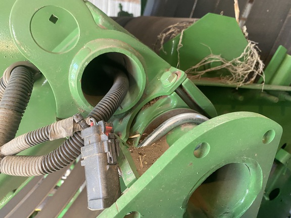 2025 John Deere 561M Baler/Round
