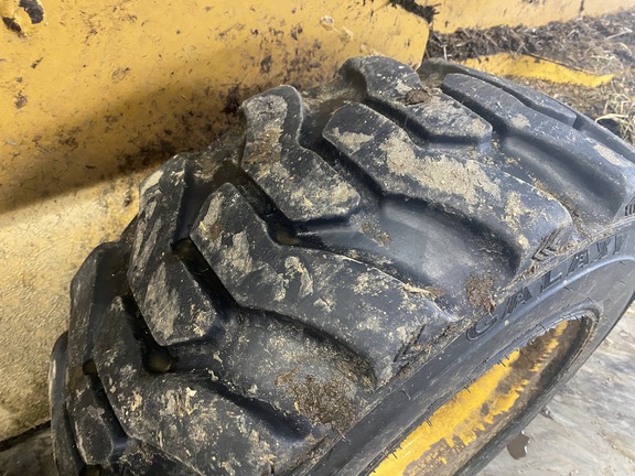 2024 John Deere 324G Skid Steer Loader