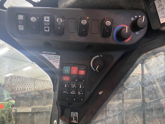 2024 John Deere 324G Skid Steer Loader