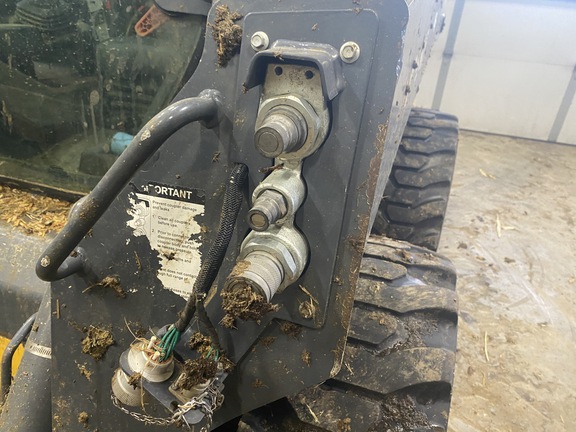 2024 John Deere 324G Skid Steer Loader