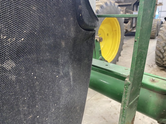 2004 John Deere 7820 Tractor