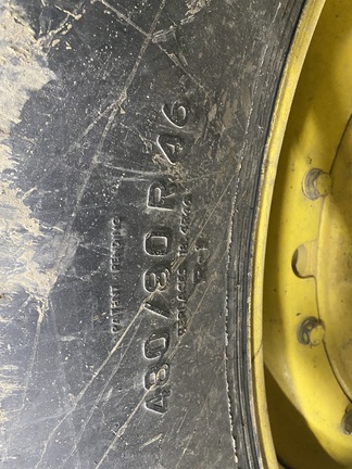 2004 John Deere 7820 Tractor