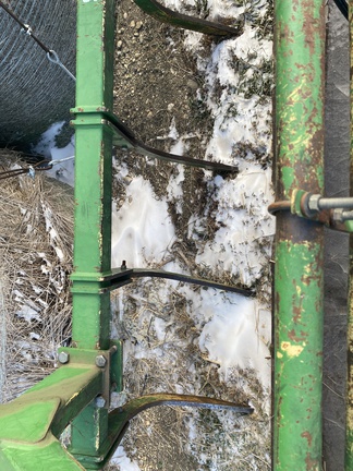 2004 John Deere 7820 Tractor