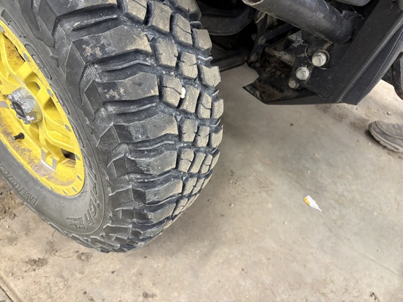 2022 John Deere XUV 835M ATV