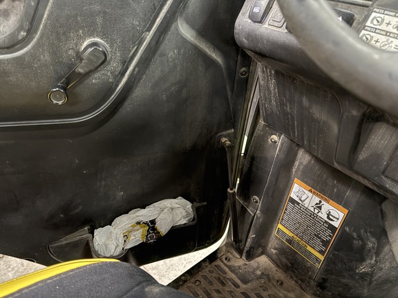 2022 John Deere XUV 835M ATV