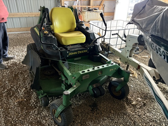 2016 John Deere Z950R Mower/Zero Turn