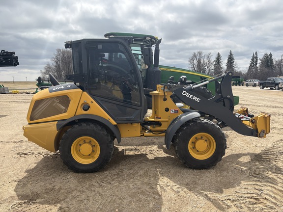 2023 John Deere 204 G Compact Utility Loader