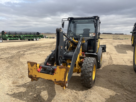 2023 John Deere 204 G Compact Utility Loader