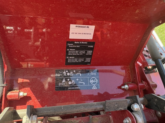 2024 Ferris ISX800 27 Mower/Zero Turn