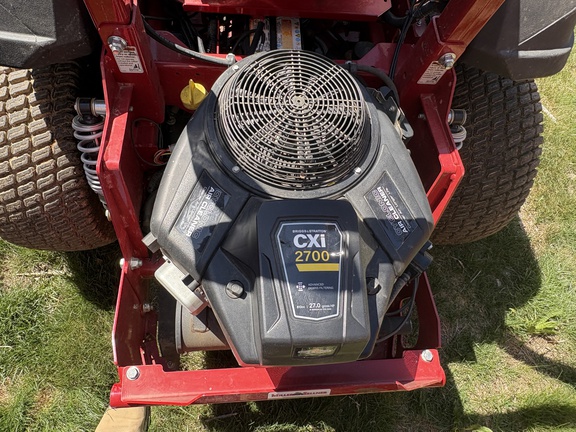 2024 Ferris ISX800 27 Mower/Zero Turn