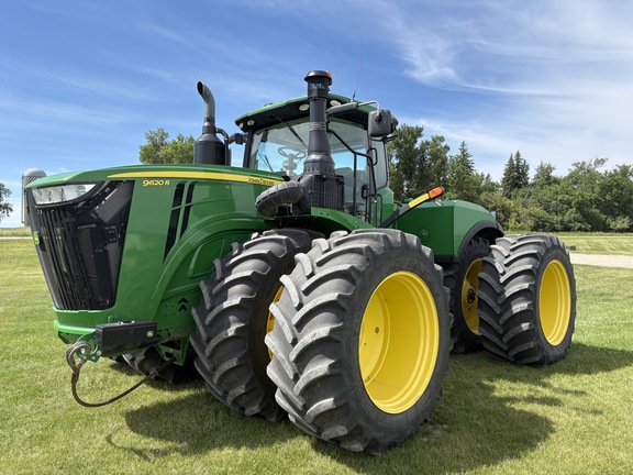 2015 John Deere 9620R Tractor 4WD
