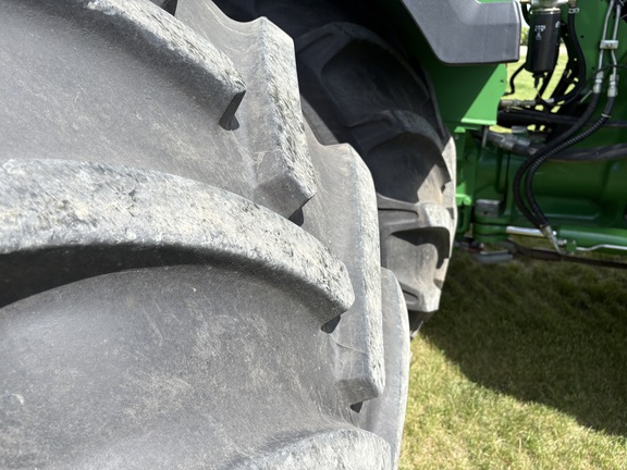 2015 John Deere 9620R Tractor 4WD
