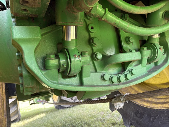2015 John Deere 9620R Tractor 4WD