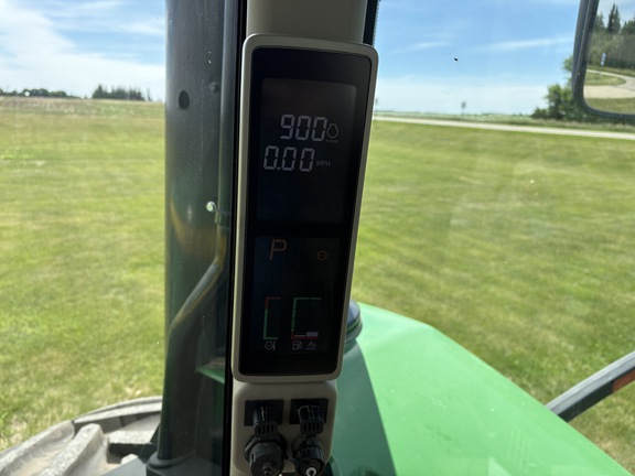 2015 John Deere 9620R Tractor 4WD