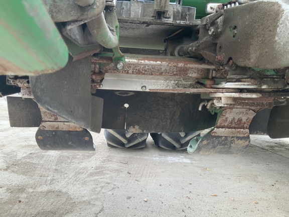 2023 John Deere C8R Header Corn Head