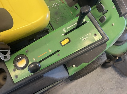 2018 John Deere 1570 Mower/Front Deck