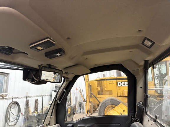 2024 John Deere XUV 835R ATV